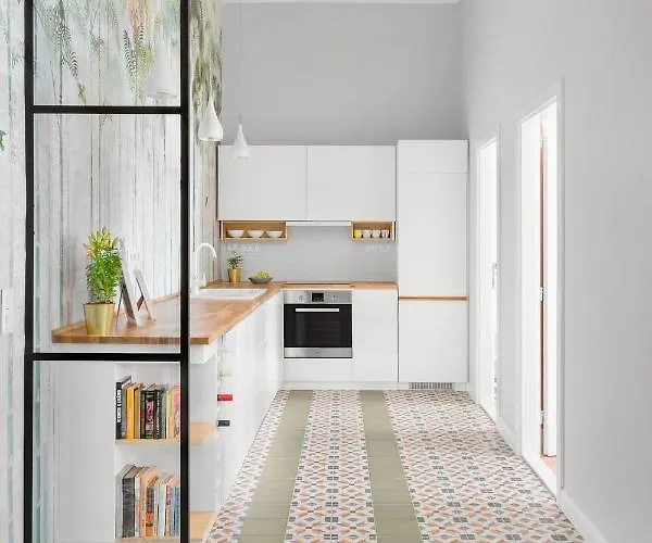 Urban Jungle For Real Treasure Seekers Apartment